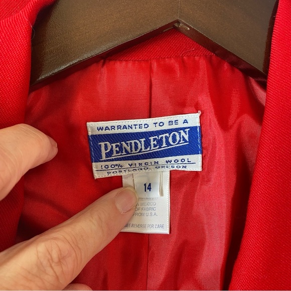 Vintage Pendleton Women's Classic Red Blazer Pure Virgin Wool Notch Collar Sz 14 - Picture 6 of 10
